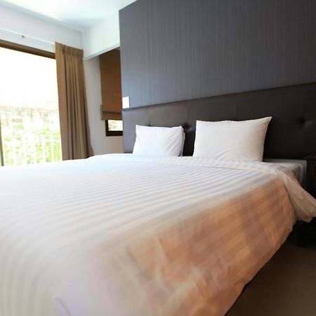 The One Residence Hotel Bangkok Ngoại thất bức ảnh