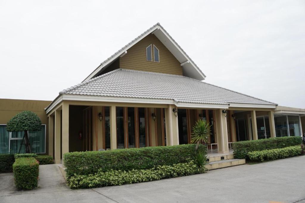 The One Residence Hotel Bangkok Ngoại thất bức ảnh