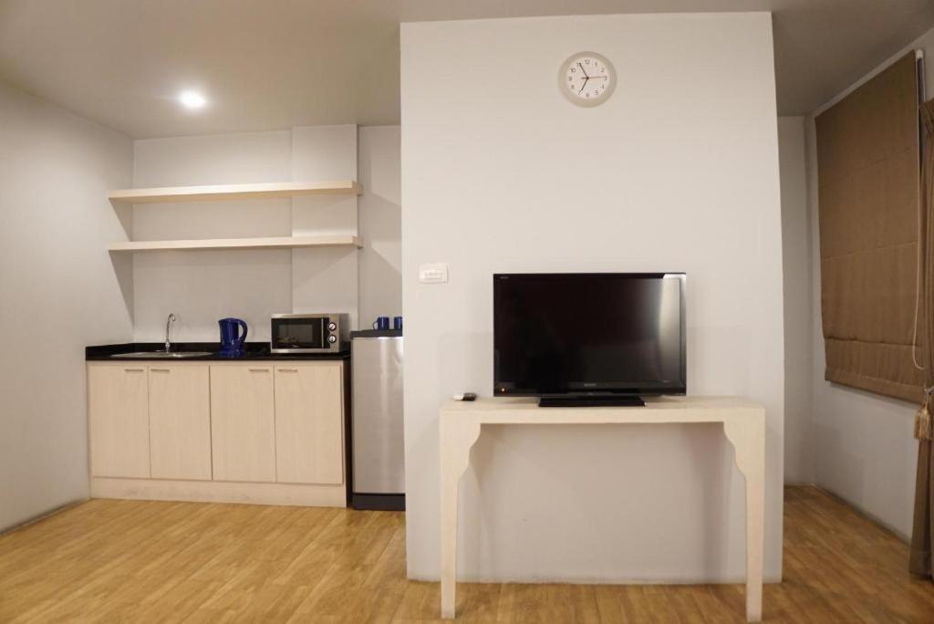 The One Residence Hotel Bangkok Ngoại thất bức ảnh